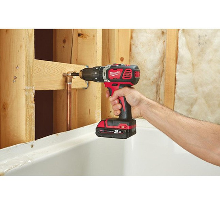 Wiertarko-wkrętarka MILWAUKEE M18 BPD - 202C