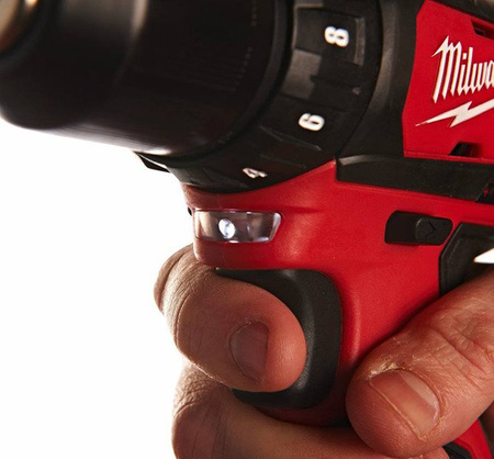 Wiertarko-wkrętarka MILWAUKEE M12 BDD - 202C