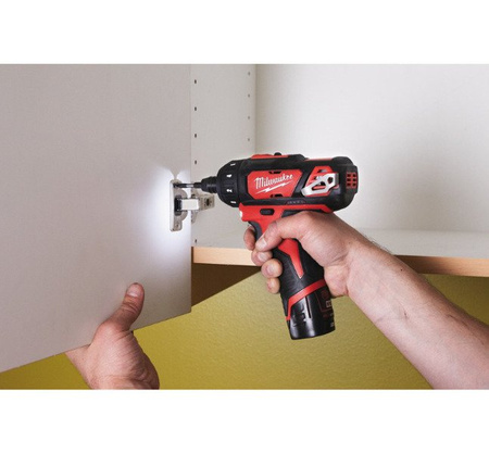 Wkrętarko - wiertarka MILWAUKEE M12 BD - 0