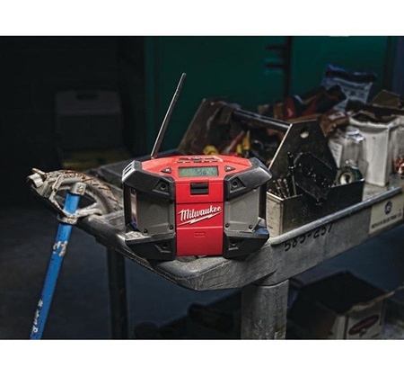 Radio MILWAUKEE C12 JSR - 0