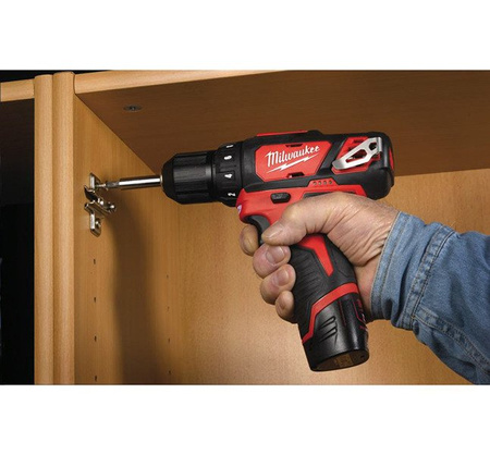 Wiertarko-wkrętarka MILWAUKEE M12 BDD - 202C