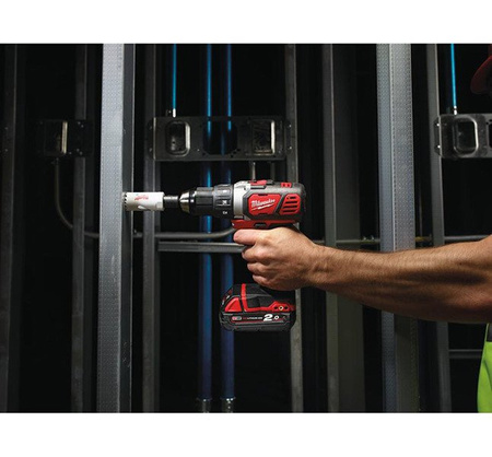 Wiertarko-wkrętarka MILWAUKEE M18 BDD - 0